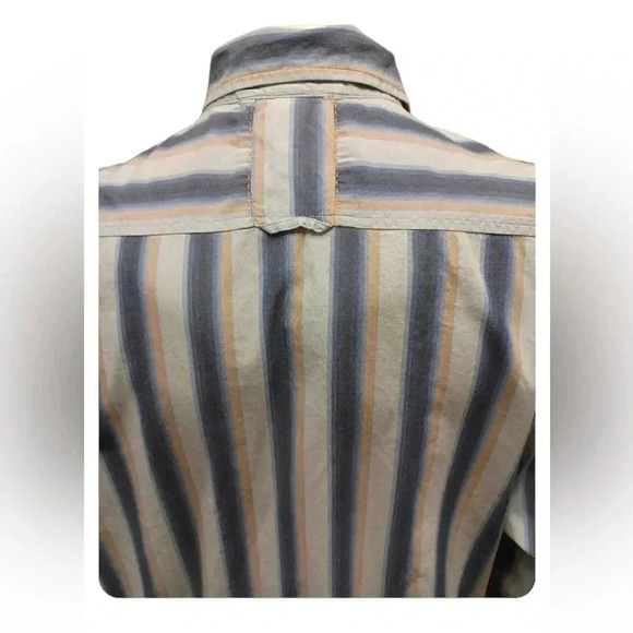 Guess Striped Button Down Long Sleeve Shirt  Size XL - Picture 4 of 11